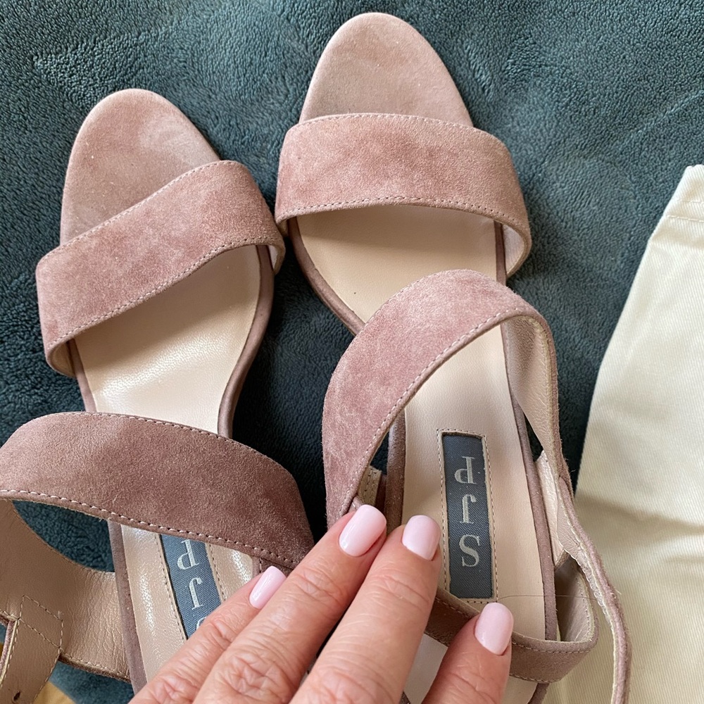 Sarah Jessica shoes!! Super comfortable